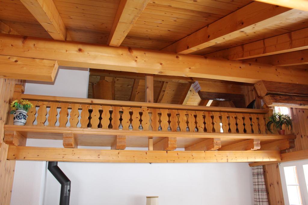 Chalet Spinne Grindelwald Zimmer foto